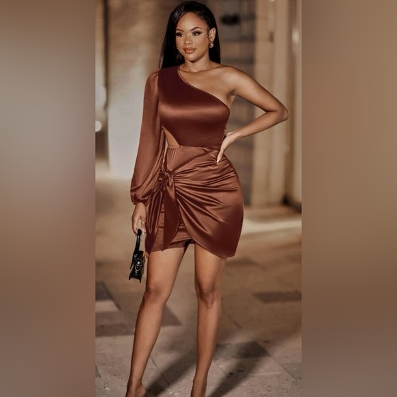 Neutral - Picture 1 of 4